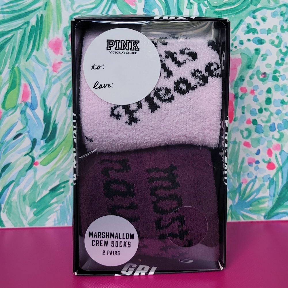 New VS Pink Marshmallow Crew Socks Gift Box, 2 Pairs